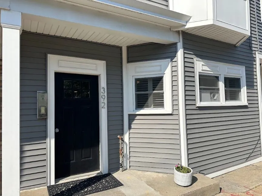 392 E 8th Street #1, South Boston