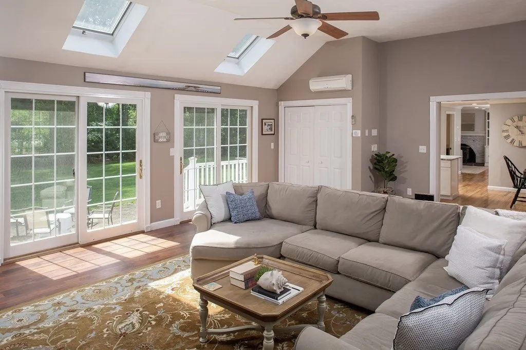 157 King Phillips Path, Duxbury